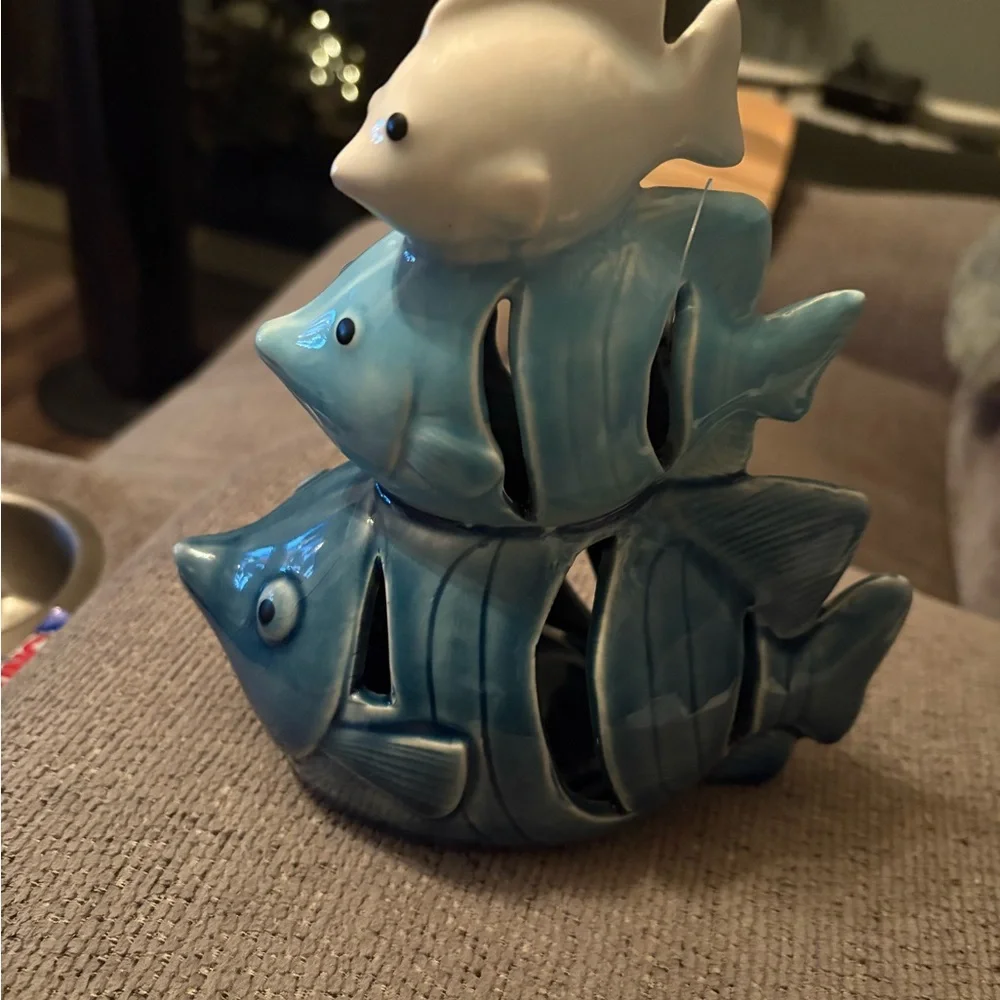Blue and White Fish Aquarium Decor 7.5” tall lights up